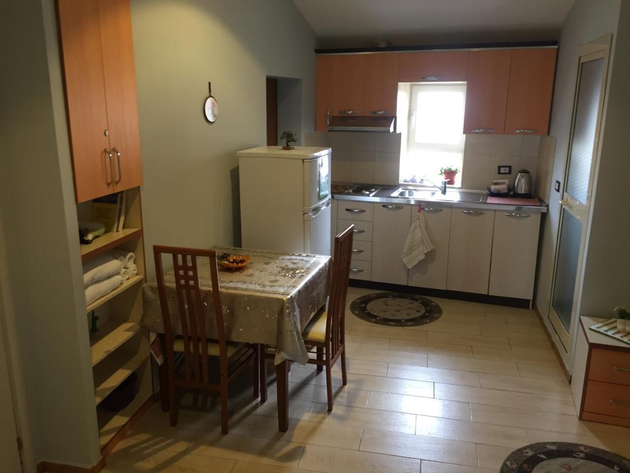 Lille France Apartments Shkodër Eksteriør billede
